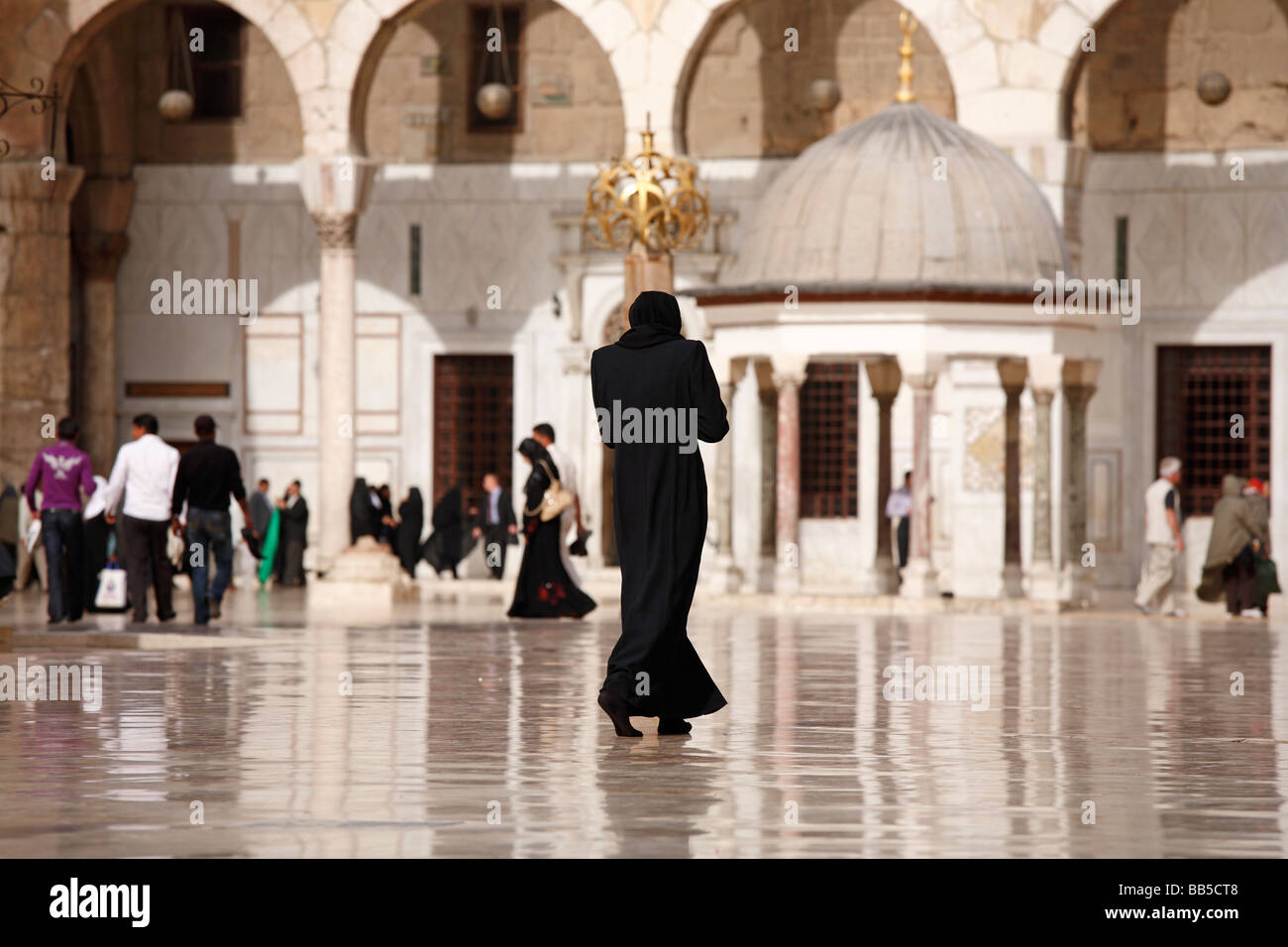 The Courtyard of the Great Umayyad Mosque, Damascus Stock Photo