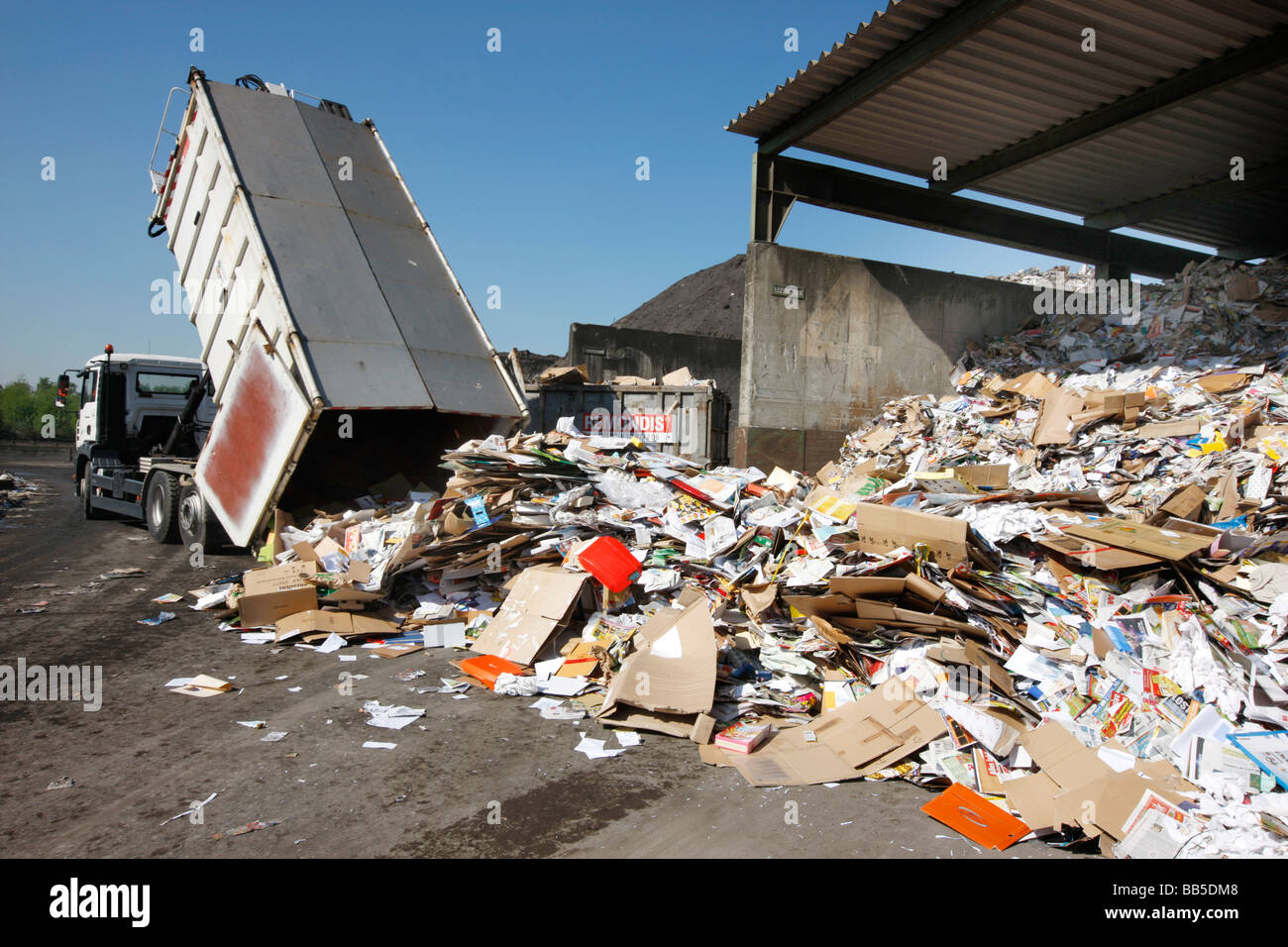 Waste paper collection, container service, domestic refuse collection, Gelsenkirchen, Germany Stock Photo