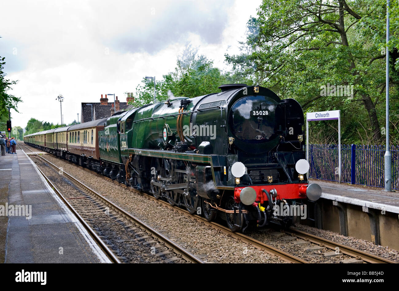 35028 'Clan Line' with the VSOE pullman train at Chilworth. Stock Photo
