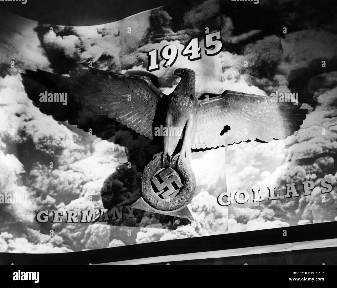 Nazism / National Socialism, emblems, imperial eagle, bronze, formerly Neue Reichskanzlei (New Reich Chancellery), Berlin, today Imperial War Museum, London, symbol, symbols, emblem, 20th century, historic, historical, swastika, Germany, Reichsadler, 1940s, Stock Photo