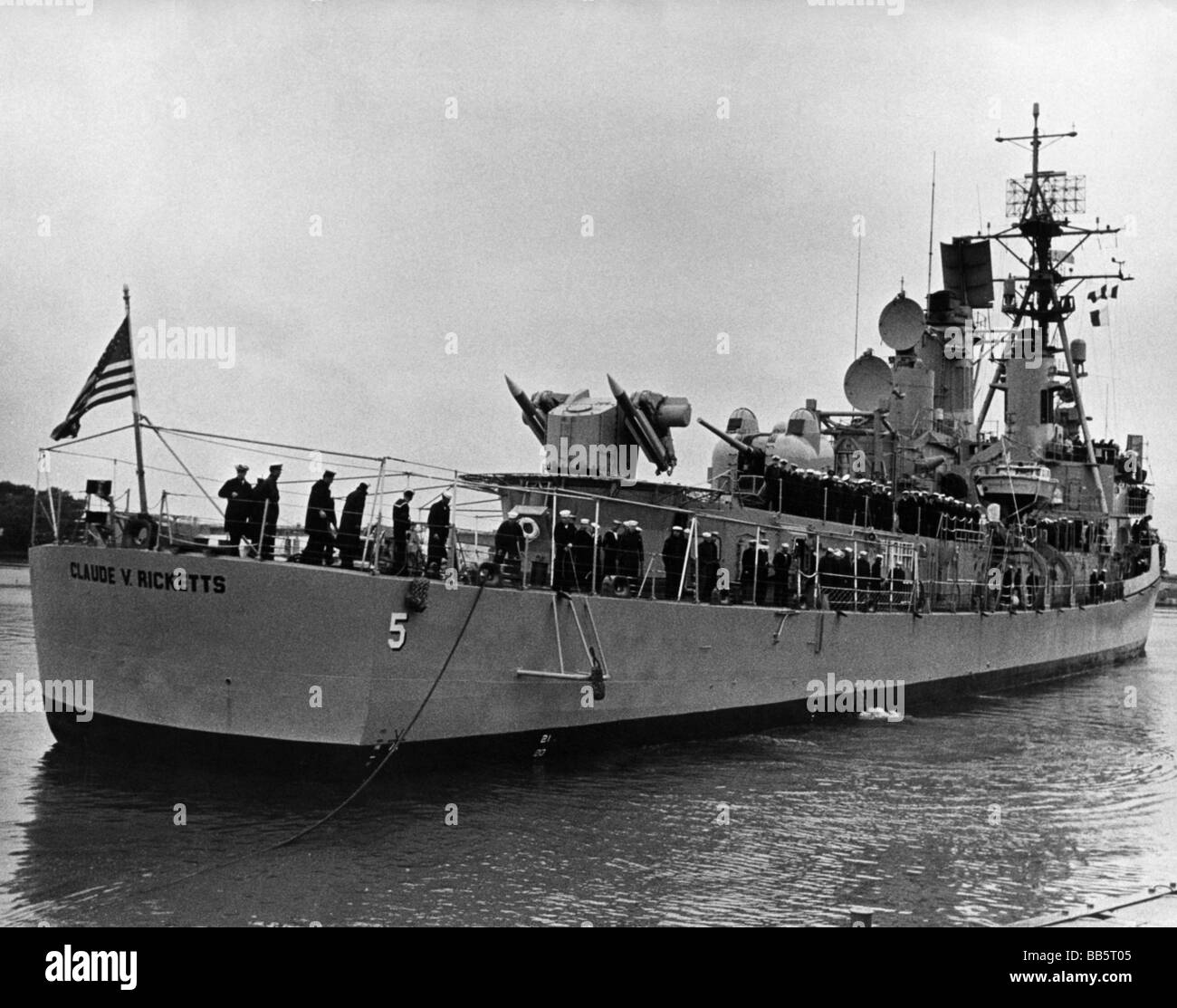 transport / transportation, navigation, warships, USA, destroyer USS 'Claude V. Ricketts', commissioned 5.5.1962, decommissioned 31.10.1989, view, Washington Navy Yard, late 1964, , Stock Photo