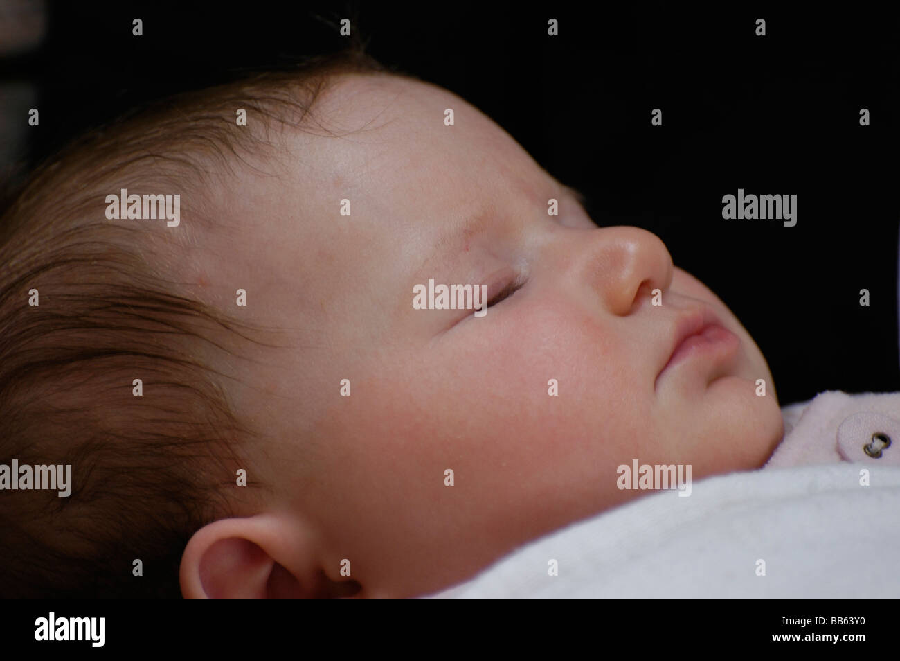 Newborn baby girl hi-res stock photography and images - Alamy