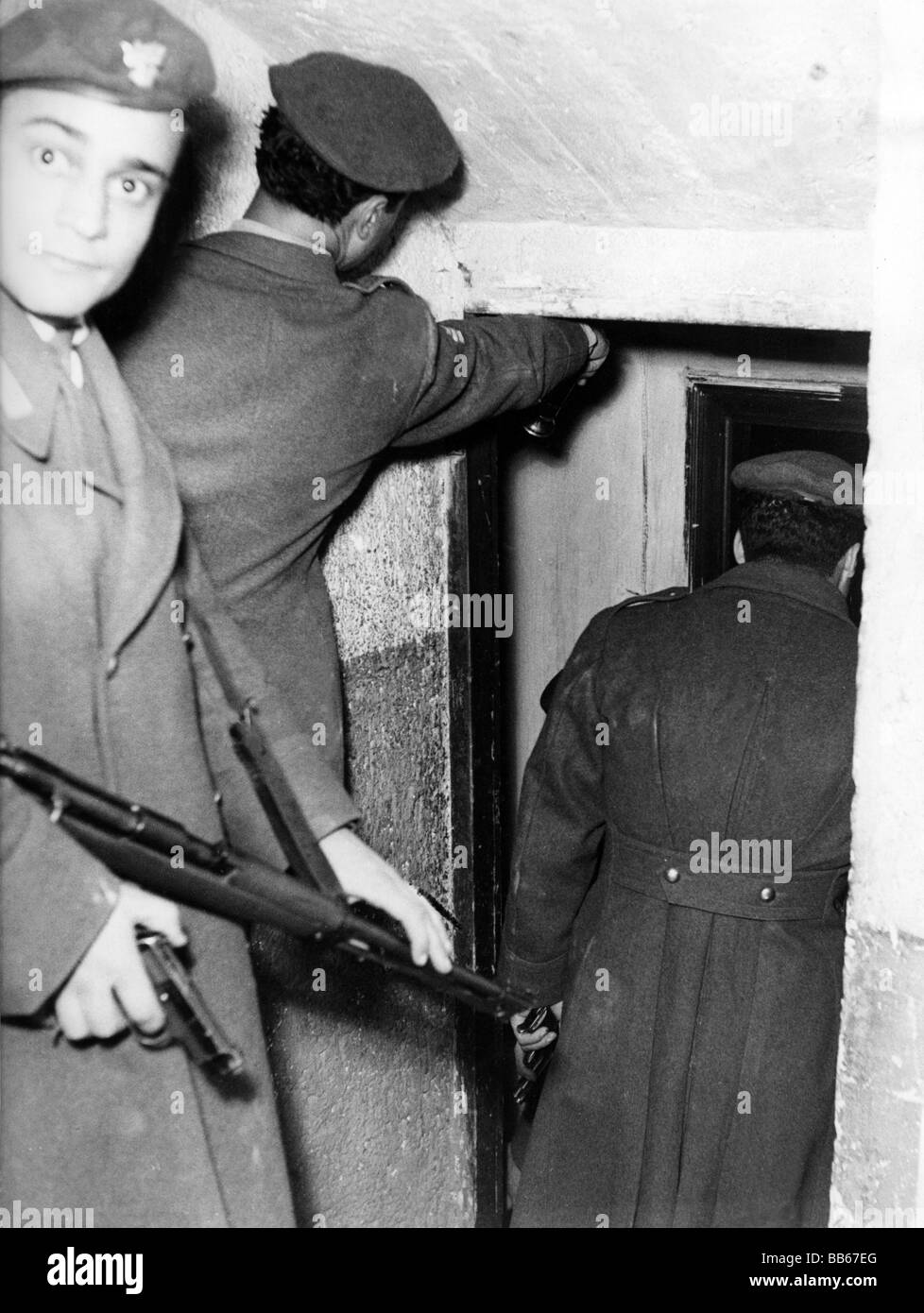 1950s police Black and White Stock Photos & Images - Alamy 1950s police Black and White Stock Photos & Images - Alamy
