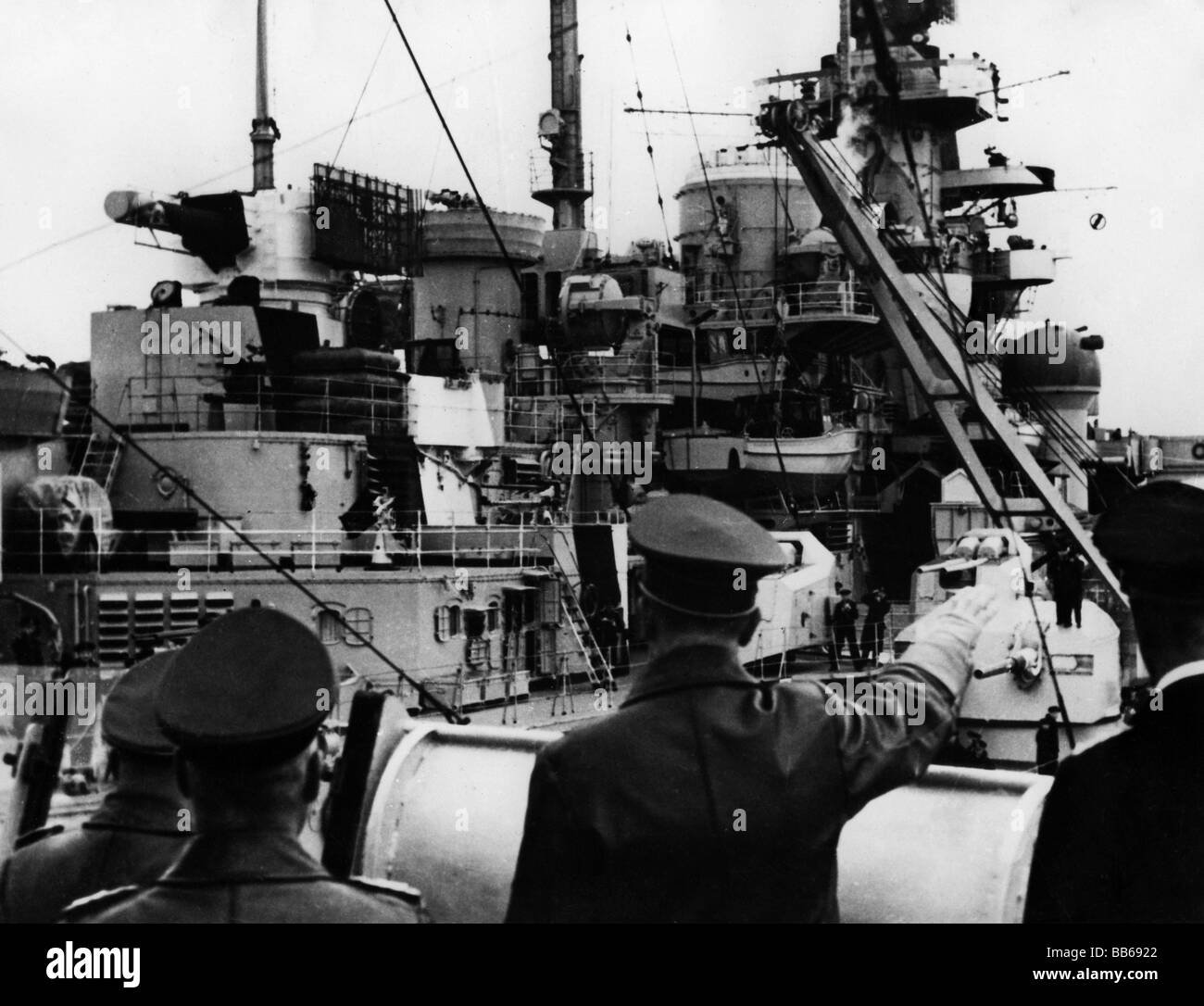 events, Second World War / WWII, naval warfare, Hitler saluting the German battleship 'Bismarck', early 1941, Stock Photo