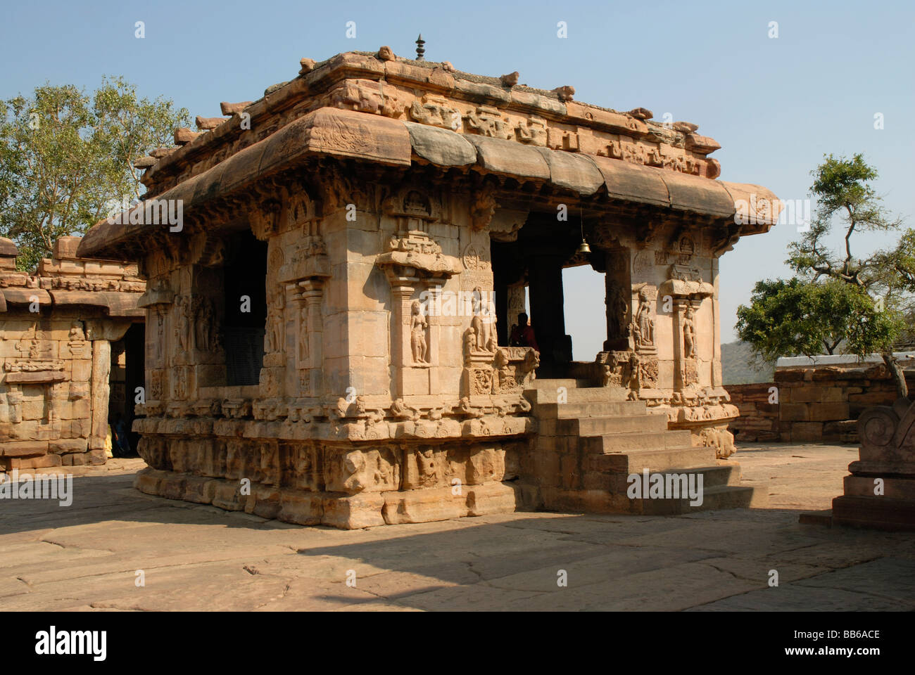 Pattadkal - Karnataka, Virupaksha temple - Nandi mandapa from South-East. Stock Photo