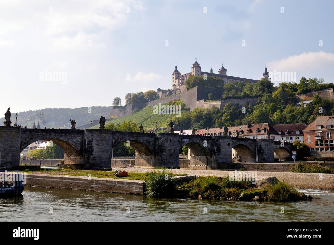 Festung Marienberg fortress and Alte Mainbruecke, old bridge across the Main river, Wuerzburg, Franconia, Germany Stock Photo