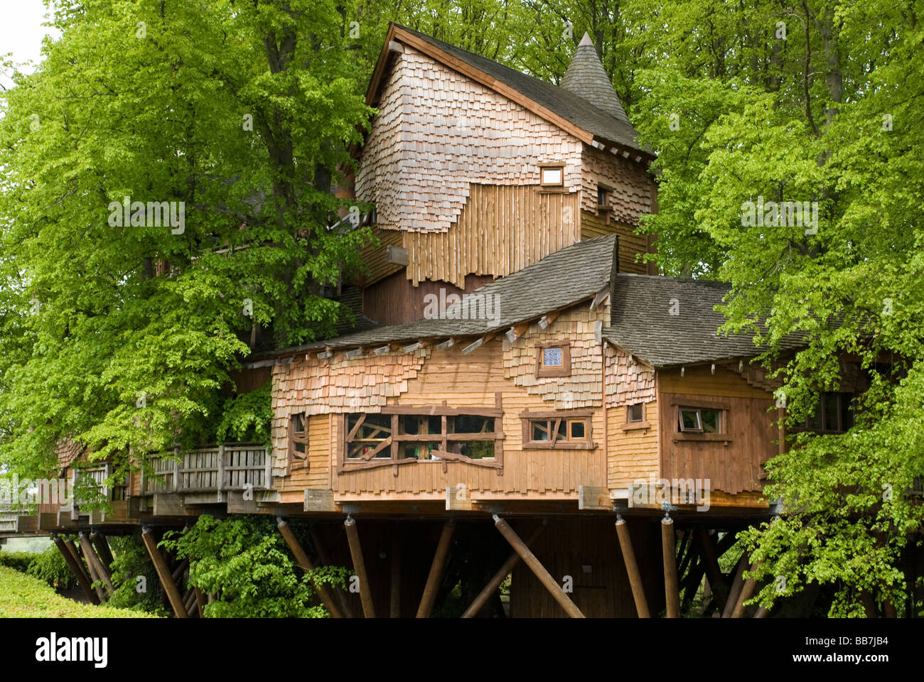 Alnwick Gardens famous tree house, Northumberland Stock Photo Alamy