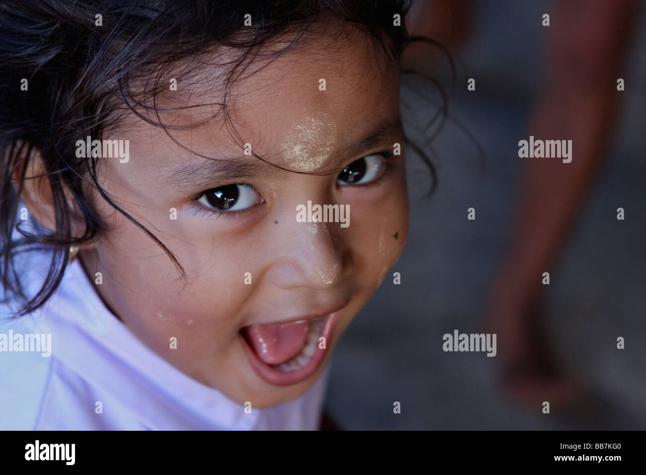 Little smiling girl portrait Stock Photo - Alamy