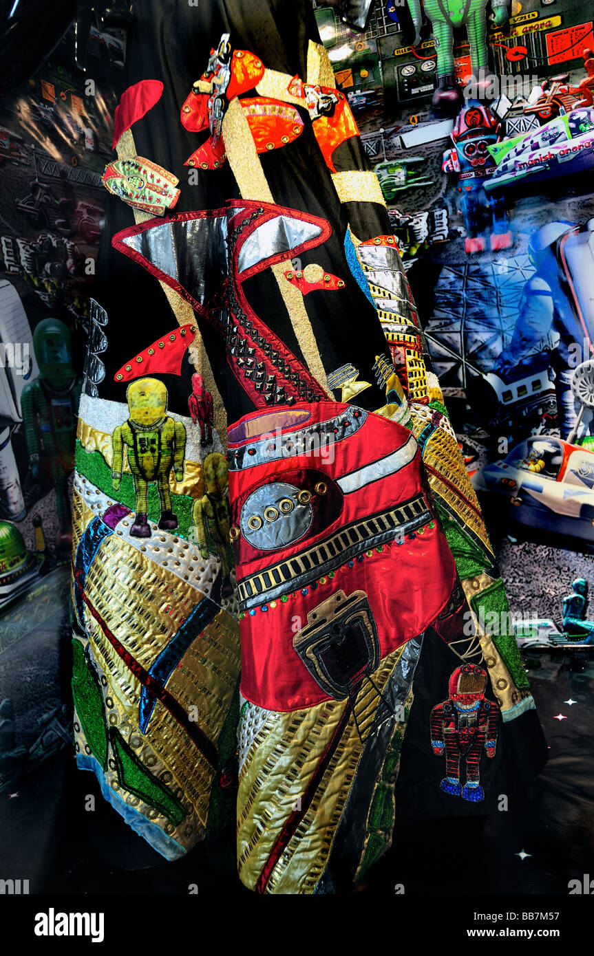 Paris France, Contemporary Indian Fashion, on Display, in Shop Front