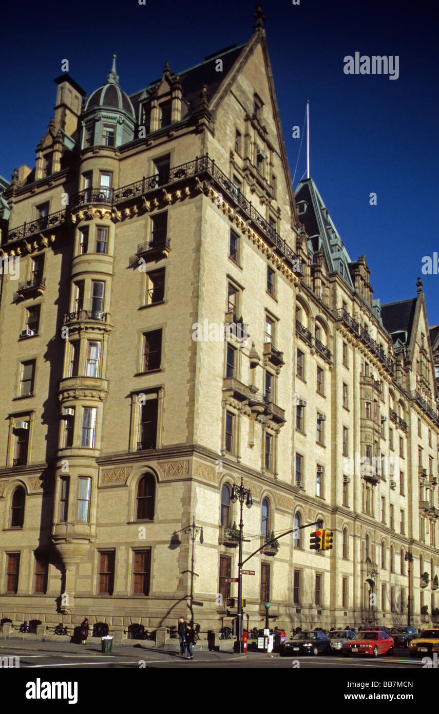 New York, The Dakota Apartments Stock Photo Alamy