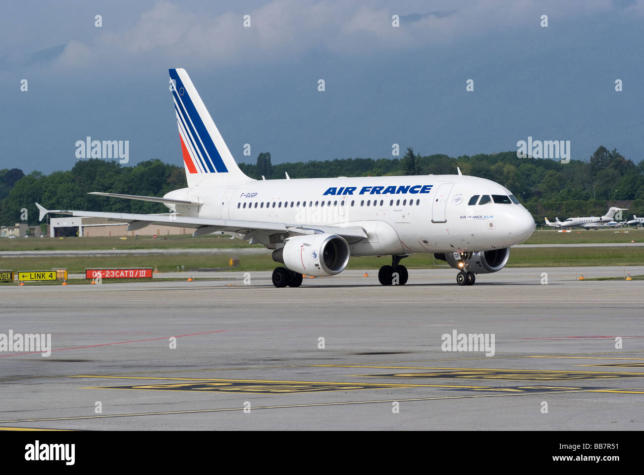 Air France Airbus A318-111 F-GUGP Airliner Taxiing at Geneva Airport Switzerland Geneve Suisse Stock Photo