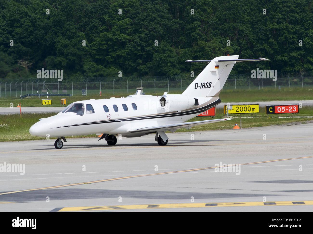 Cessna 525 Citation Jet 1 Business Jet D-IRSB Airliner Taxiing at Geneva Airport Switzerland Geneve Suisse Stock Photo