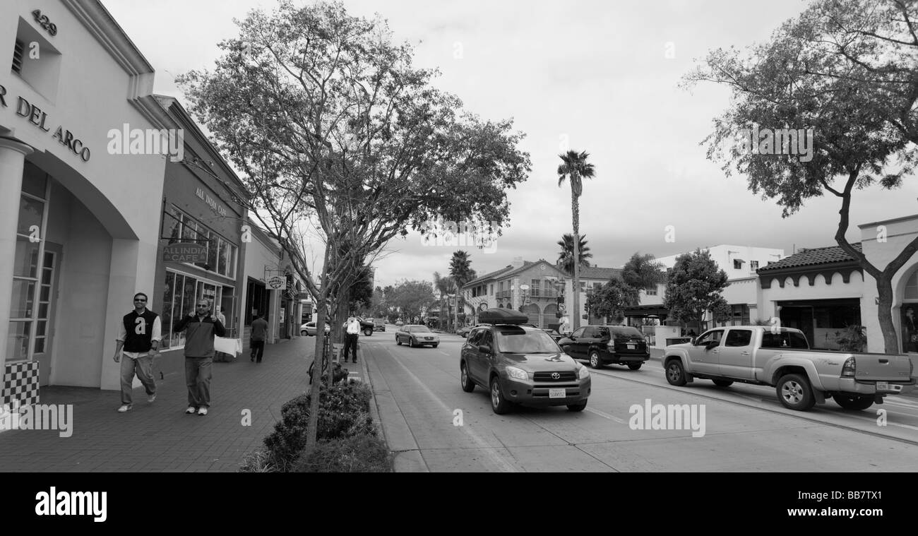 BLACK AND WHITE STREET SCENE, SANTA BARBARA, CALIFORNIA, USA Stock Photo