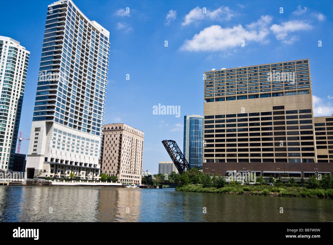 Downtown buildings seen from Chicago River Stock Photo - Alamy