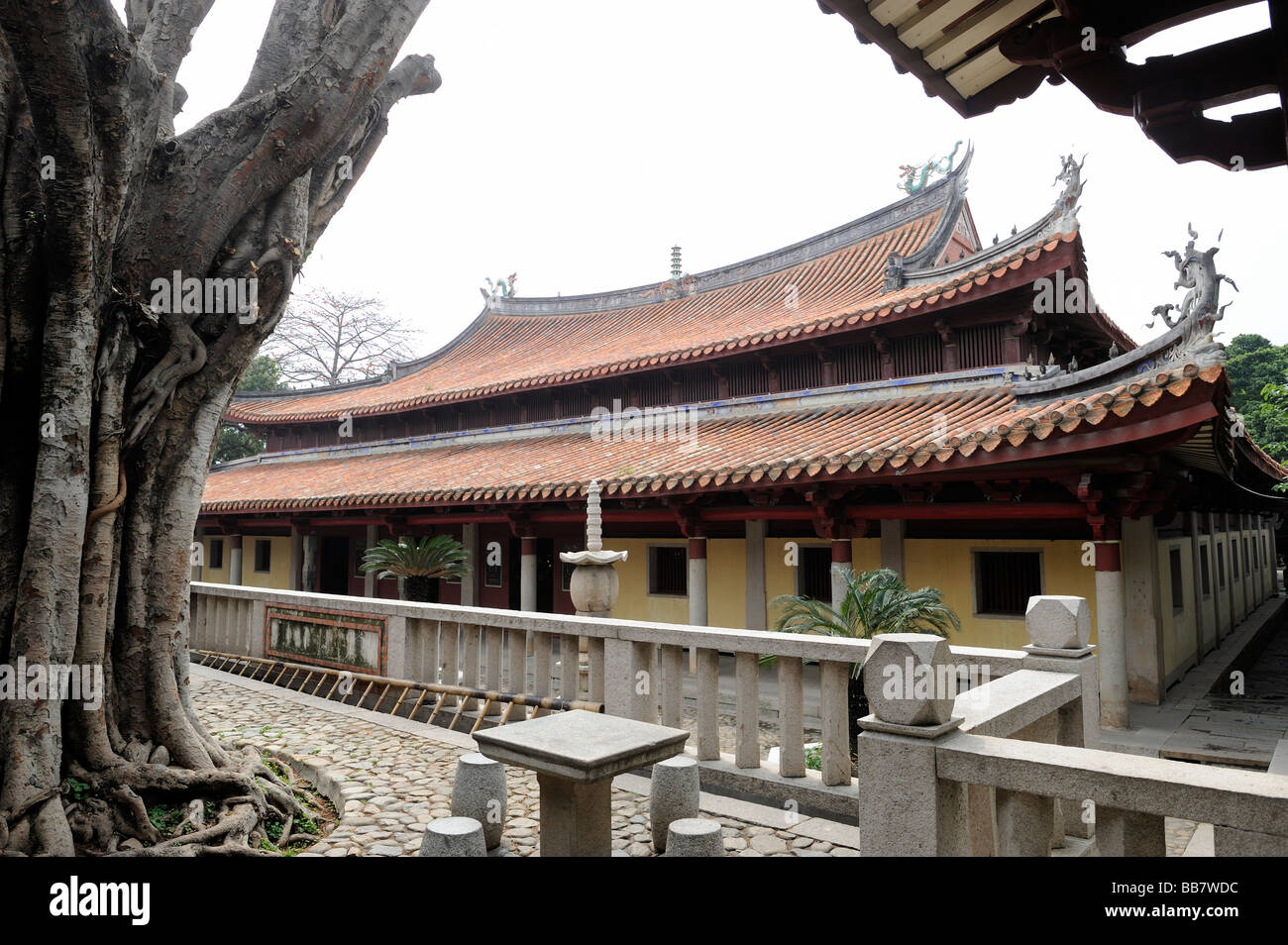 Kaiyuan Si Temple, Quanzhou, Fujian, China. 2009 Stock Photo