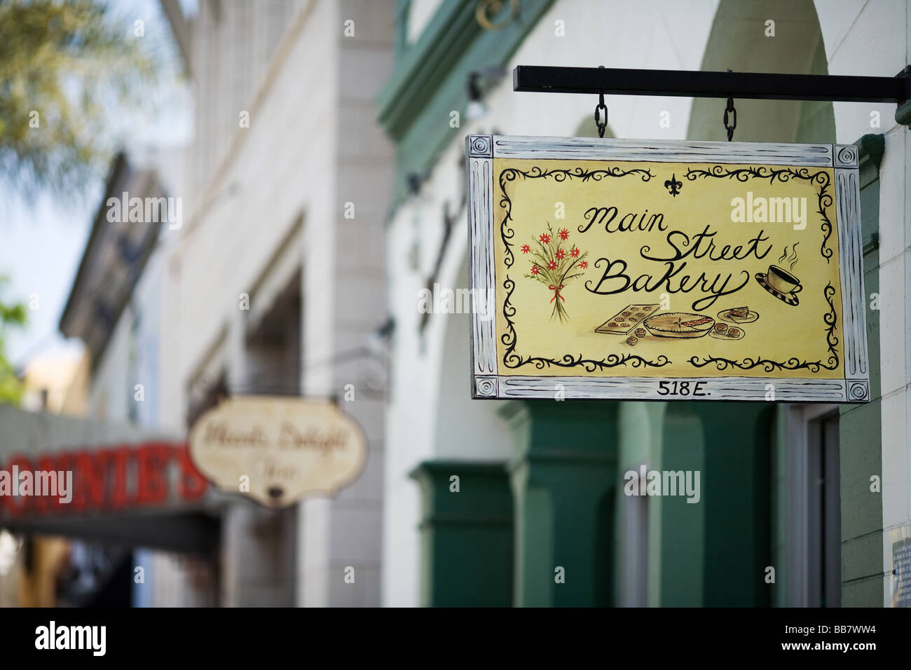 Main Street Bakery in Ventura, California Stock Photo Alamy
