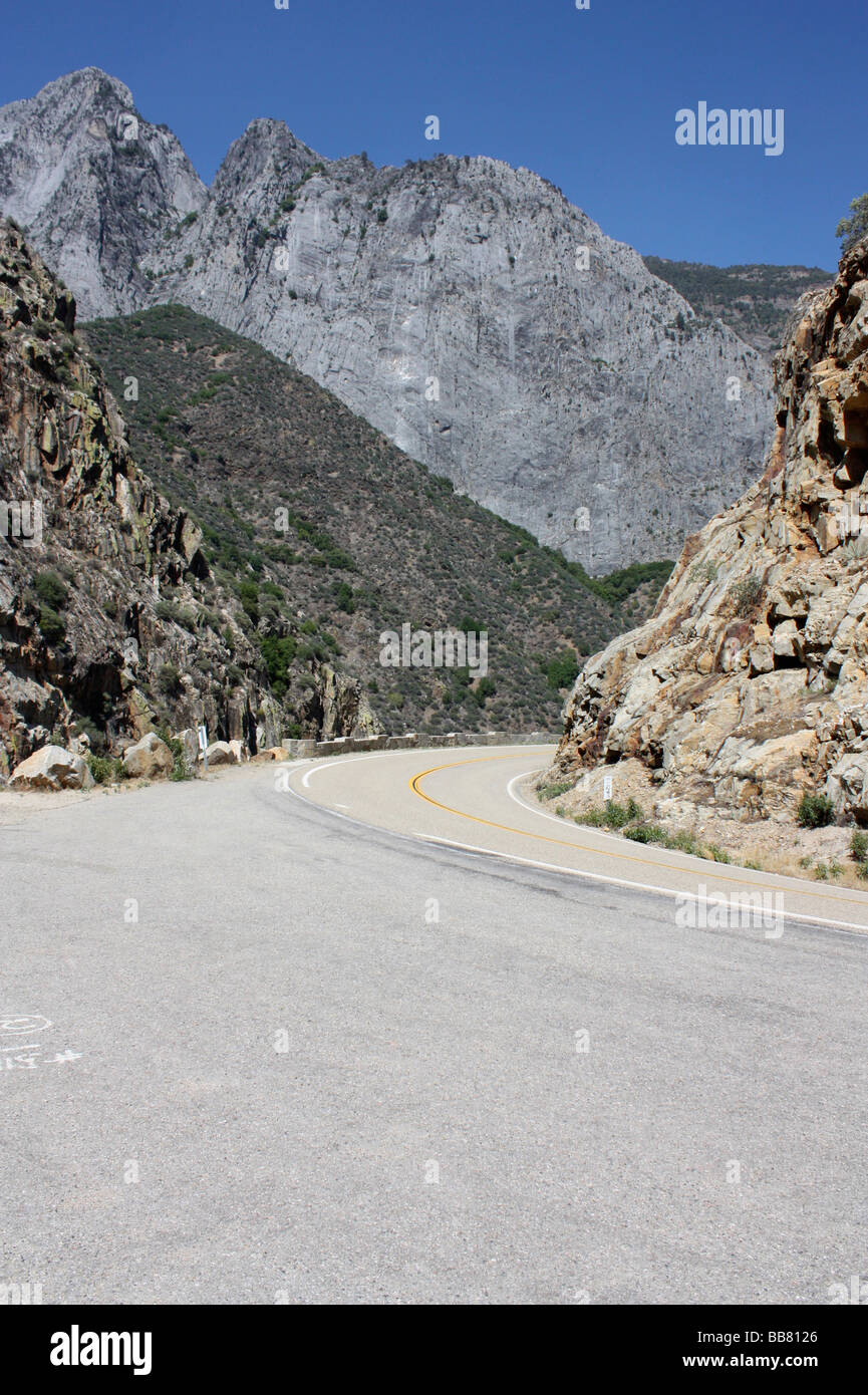 On Our Way, The winding roads in Yosemite National Park, Yosemite