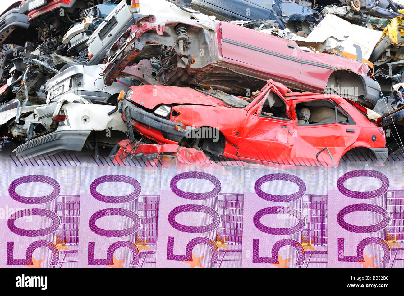 Junk cars, bank notes, symbolic picture for scrapping premium Stock Photo