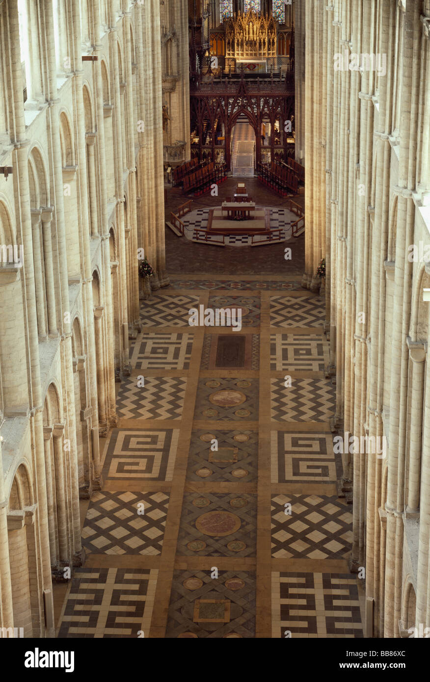 Ely Cathedral High Level Nave to East Stock Photo