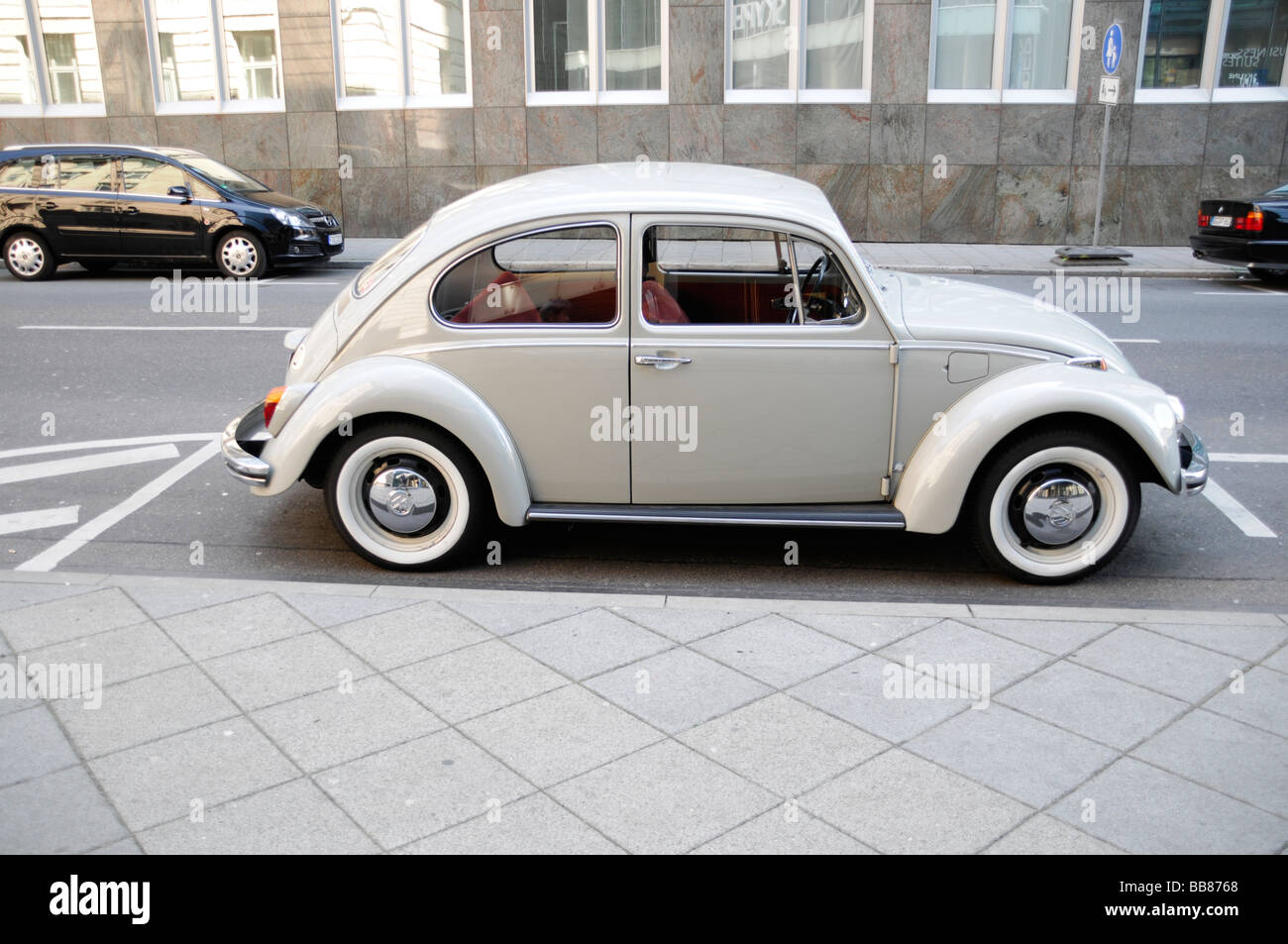 Ur Vw Beetle Special Edition Vintage Car Banking Quarter Frankfurt Main Hesse Germany Europe Stock Photo Alamy