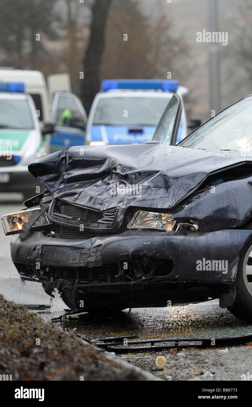 Serious traffic accident in oncoming traffic on the Neue Weinsteige Highway, Stuttgart-Degerloch, Baden-Wuerttemberg, Germany,  Stock Photo