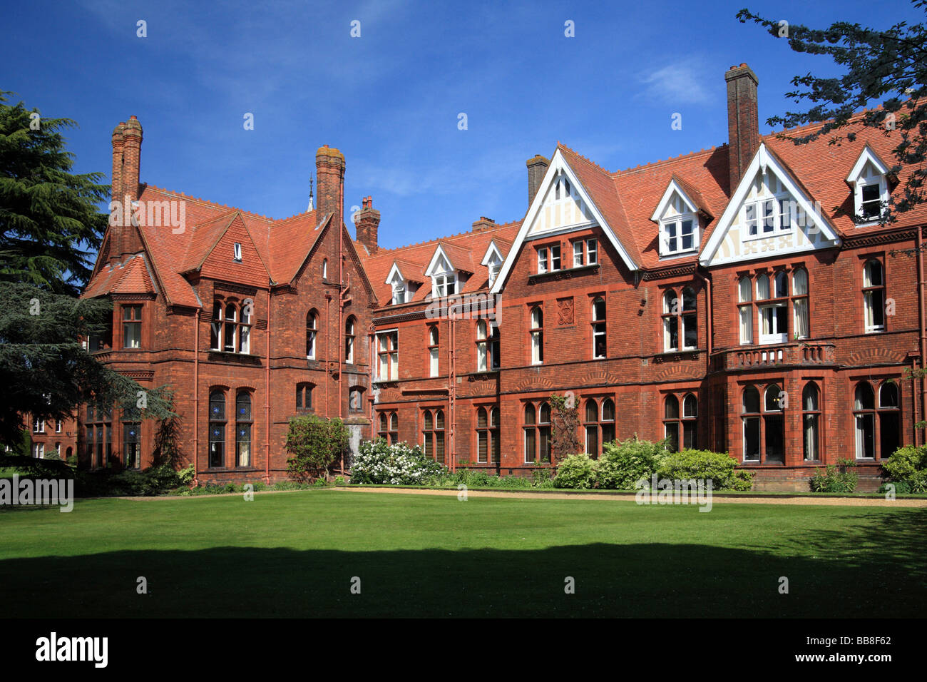 Girton College, University of Cambridge Emily Davies Court, sunny spring day. Stock Photo