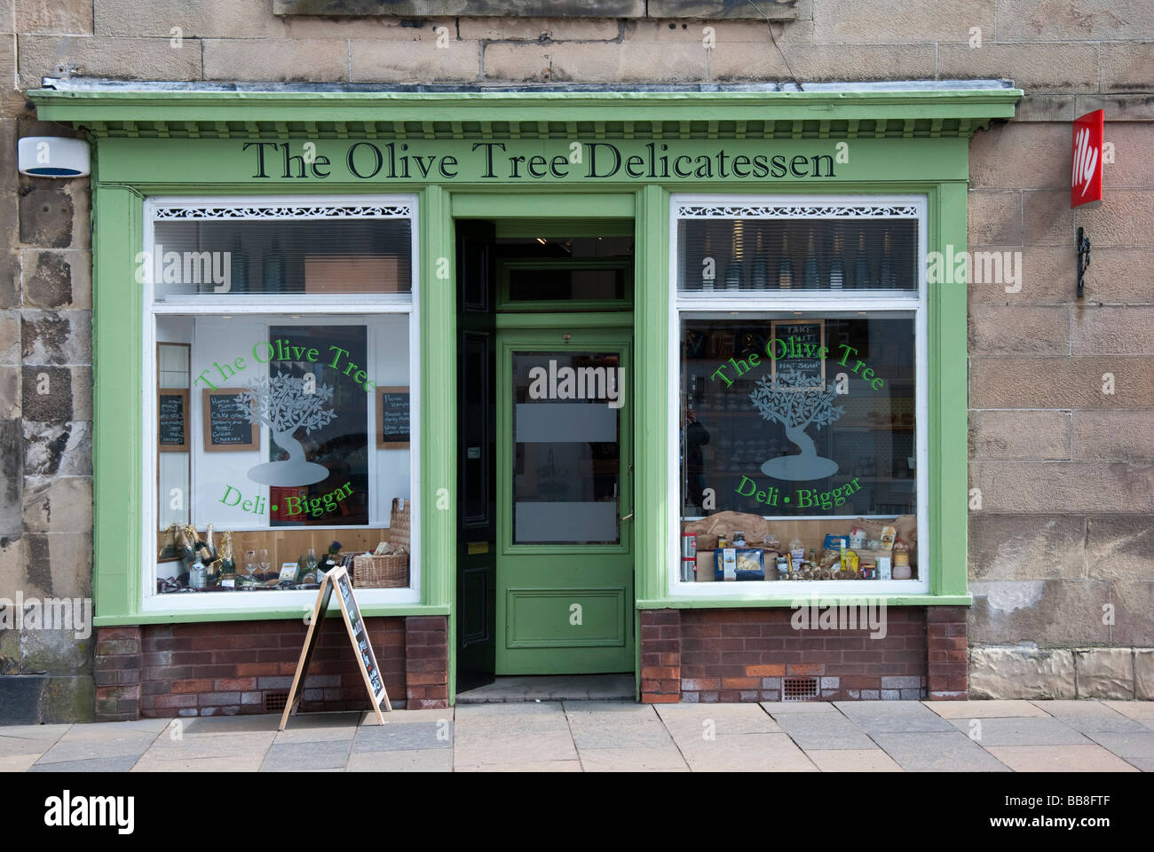 The Olive Tree Deli Biggar Stock Photo Alamy