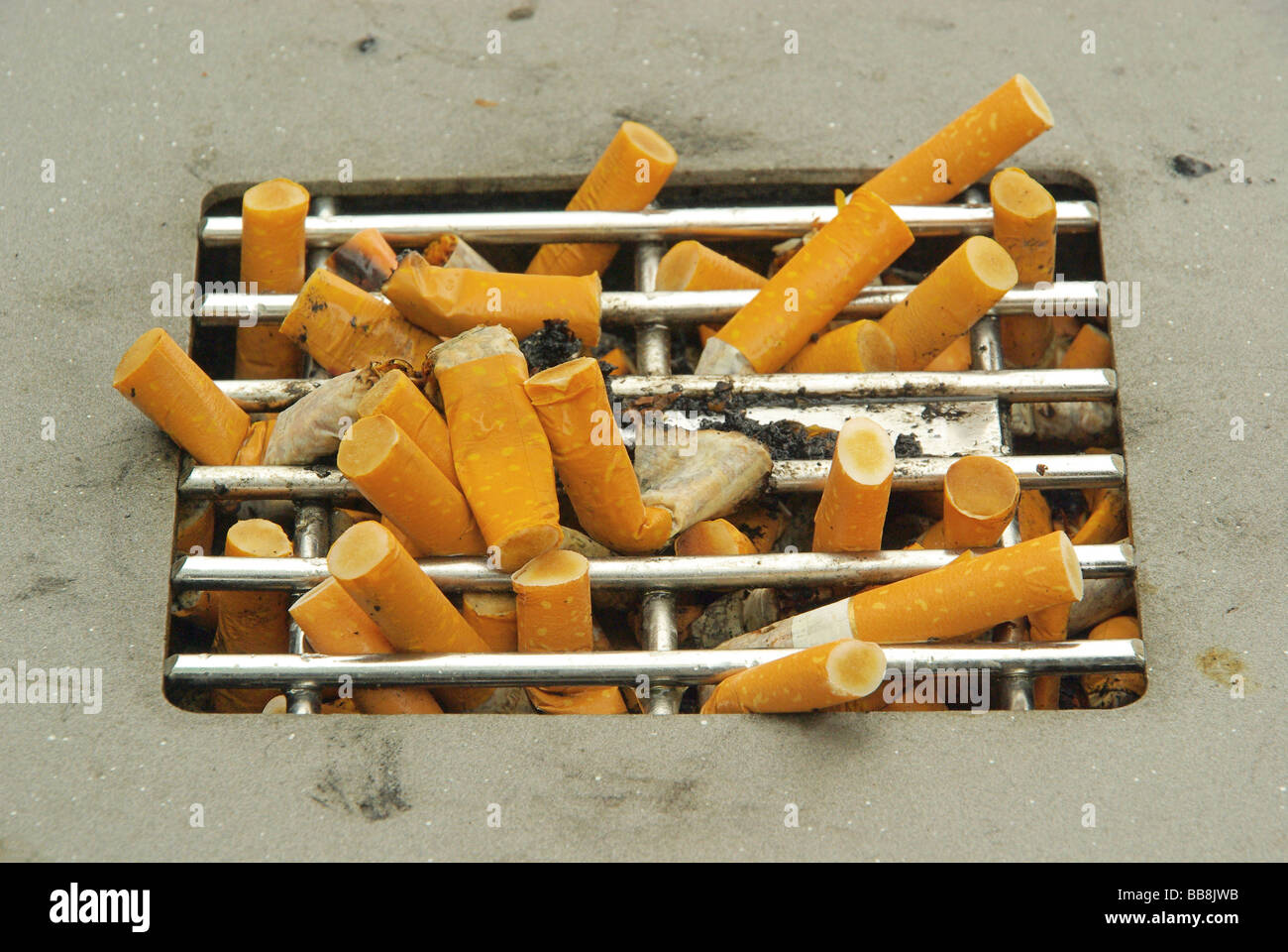 Zigarette cigarette 01 Stock Photo