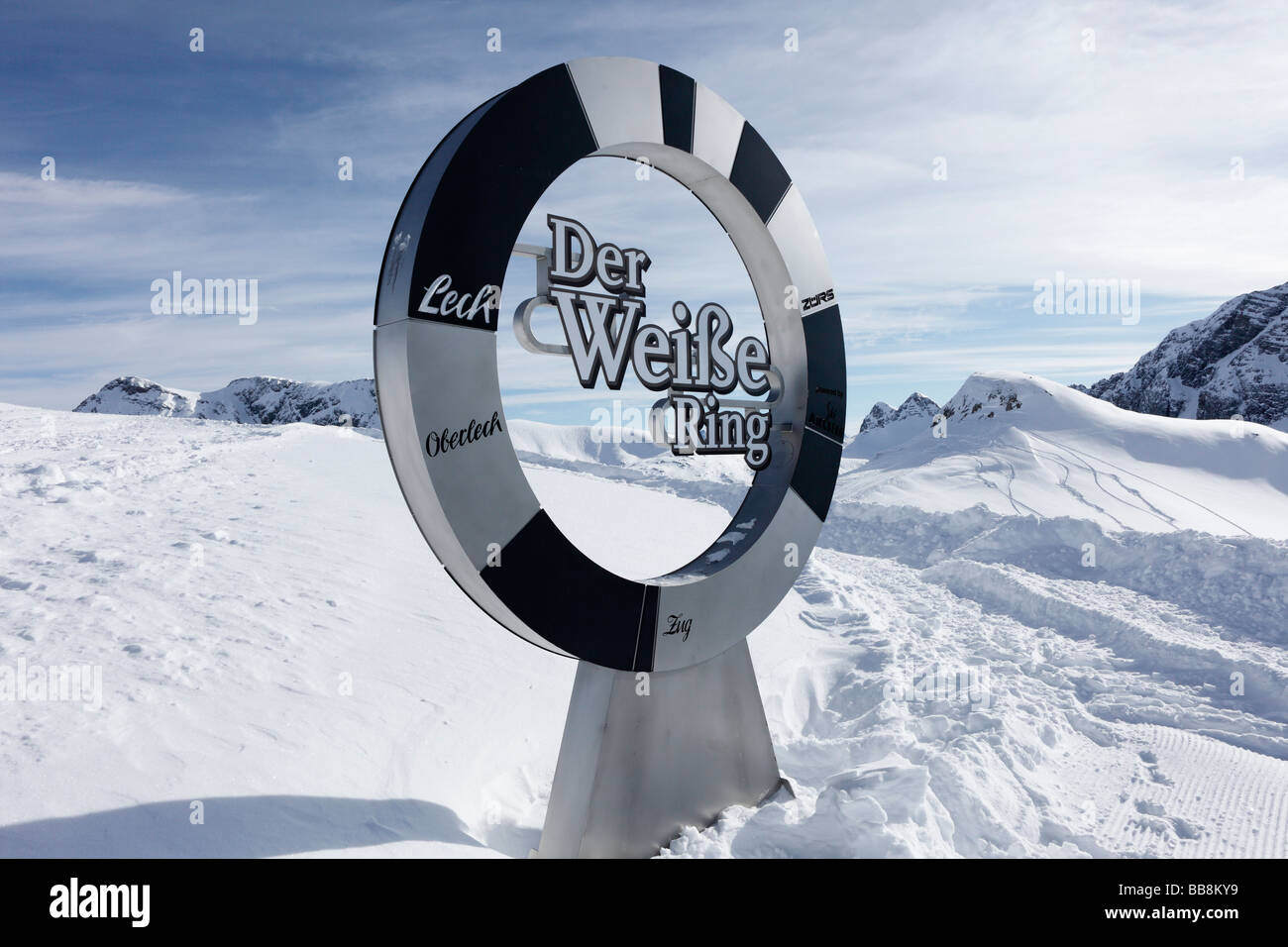 Der Weisse Ring, German for The White Ring, Lech-Zuers skiing area on Ruefikopf mountain, Lechtal Alps, Vorarlberg, Austria, Eu Stock Photo