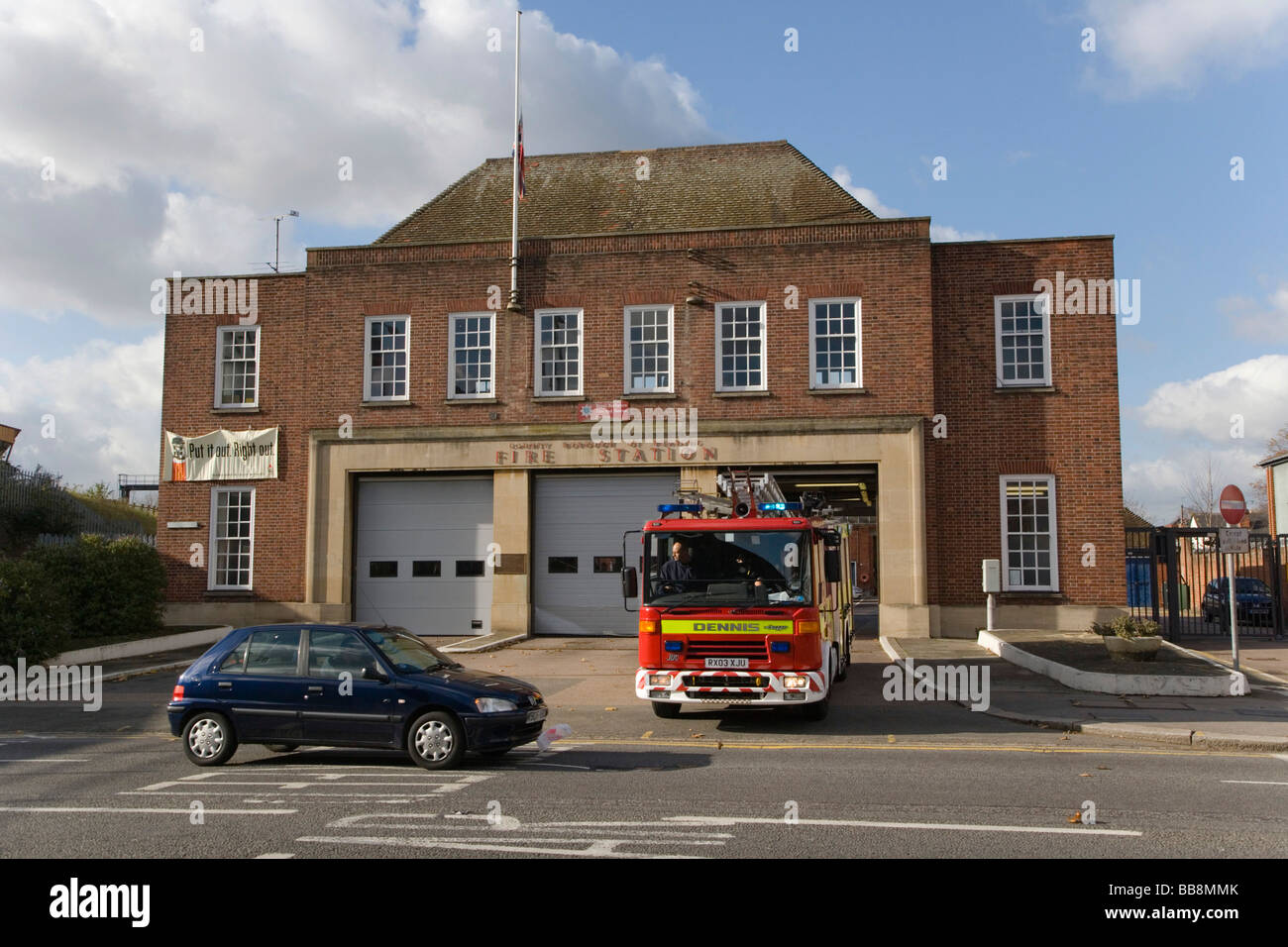 Fire engine, Fire Station, County Borough, Reading, Berkshire, UK Stock Photo