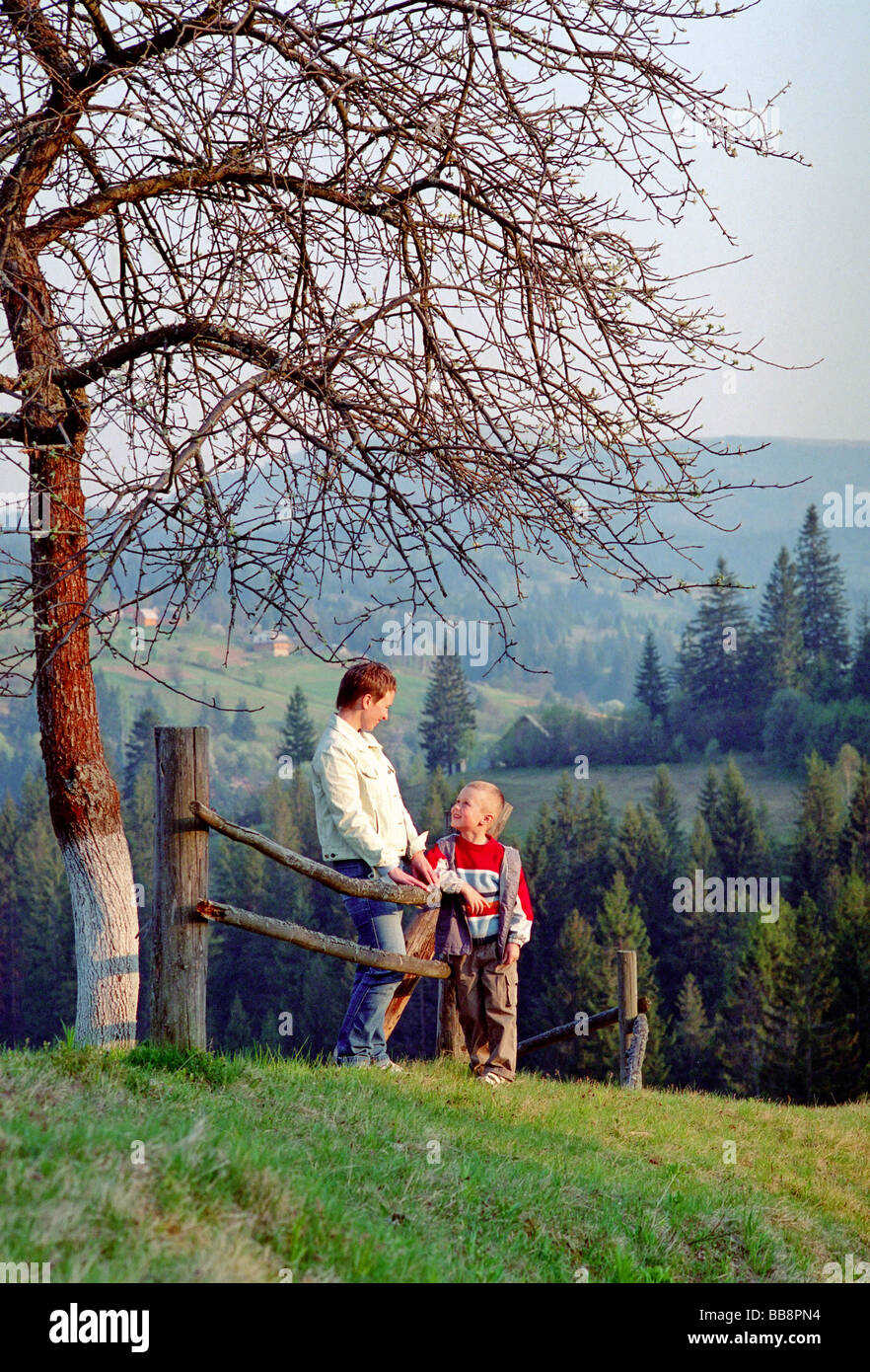 Country family hi-res stock photography and images - Alamy