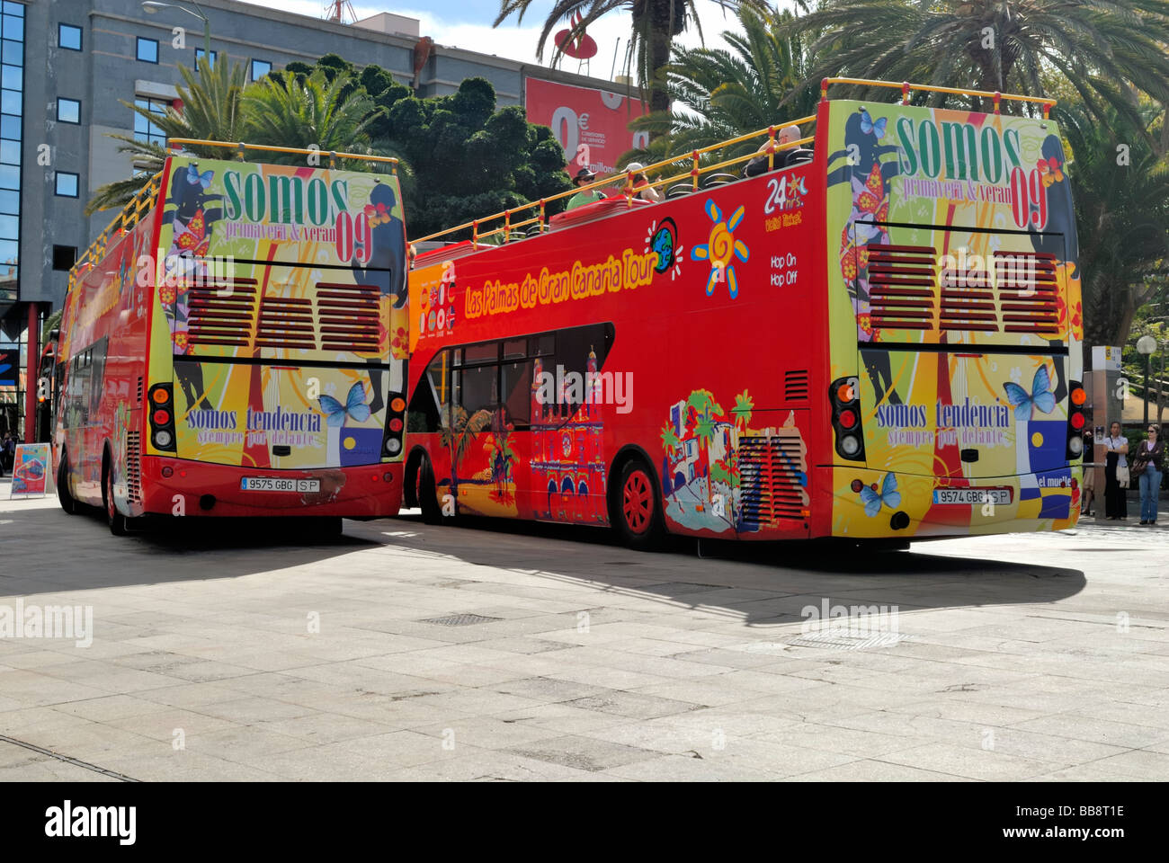 The open top sighteeing buses in the Parque Santa Catalina's bus stops. Las Palmas, Gran Canaria, Canary Islands, Spain, Europe. Stock Photo