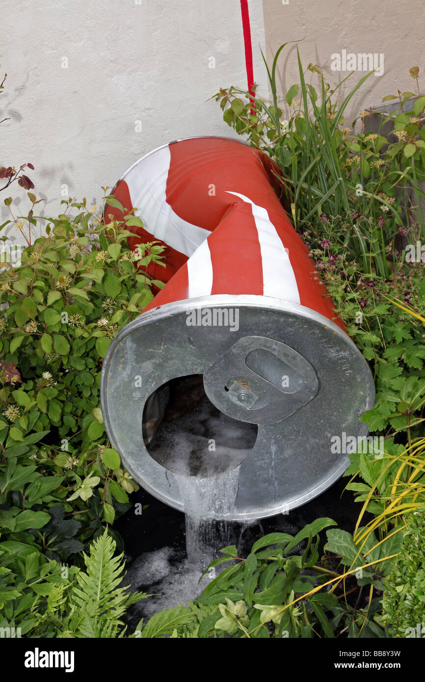 drinks can water feature Chelsea Flower Show 2009 Stock Photo