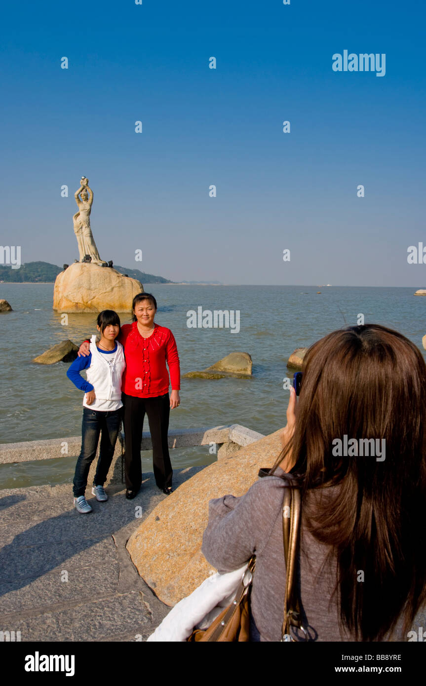 asia china Guangdong Zhuhai fisher girl statue 2008 Stock Photo