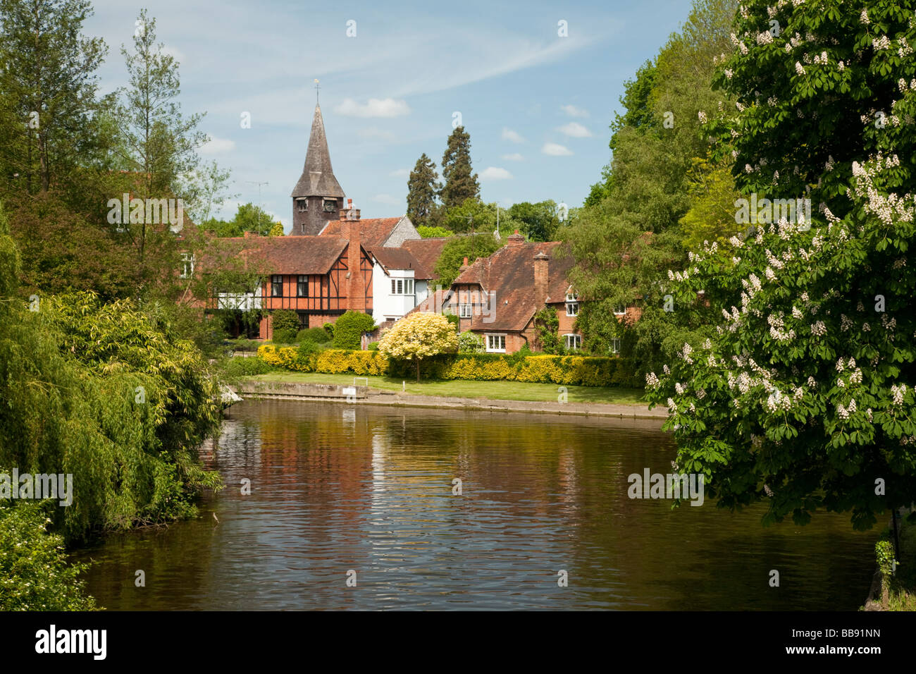 Village of Whitchurch on Thames and Church of St Mary the Virgin from Whitchurch Toll Bridge Berkshire Uk Stock Photo