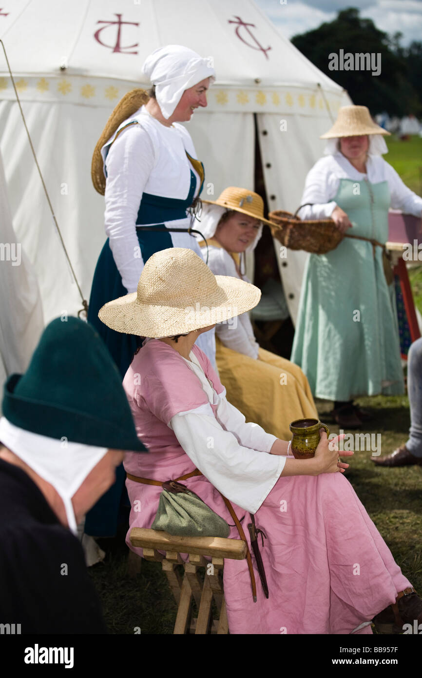 Women dressed medieval wives at Tewkesbury Medieval Festival 2008, Gloucestershire, UK Stock Photo