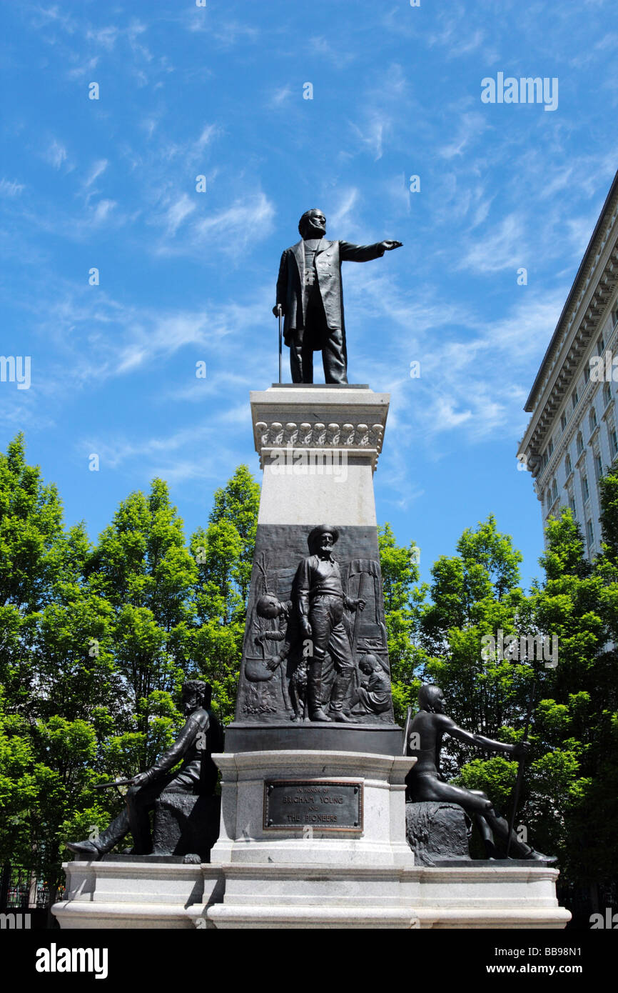 Statues of Brigham Young and other Mormon pioneers in Temple Square