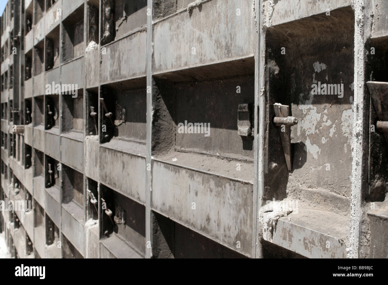 Concrete wall forms Stock Photo Alamy