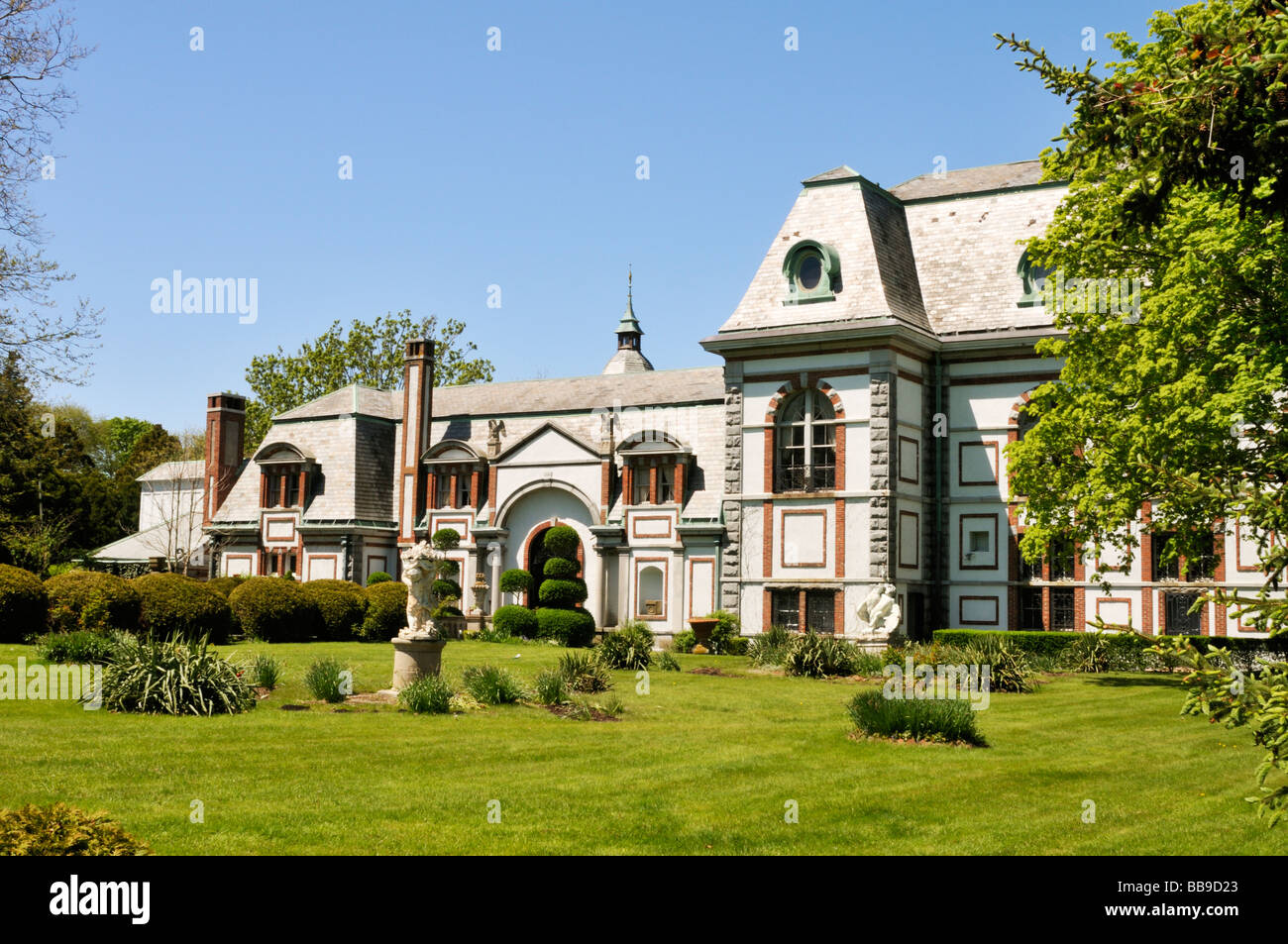 Belcourt Stock Photos & Belcourt Stock Images Alamy