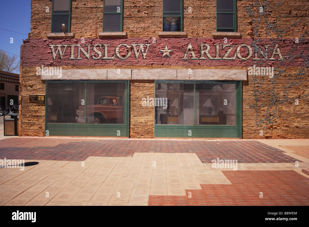 Standing on the corner in winslow arizona hires stock photography and
