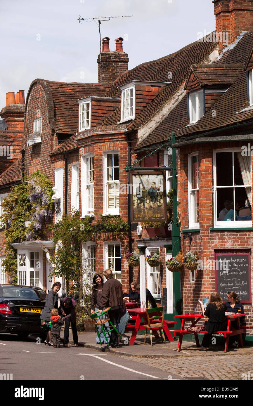 England Buckinghamshire Marlow St Peter Street Two Brewers pub Stock