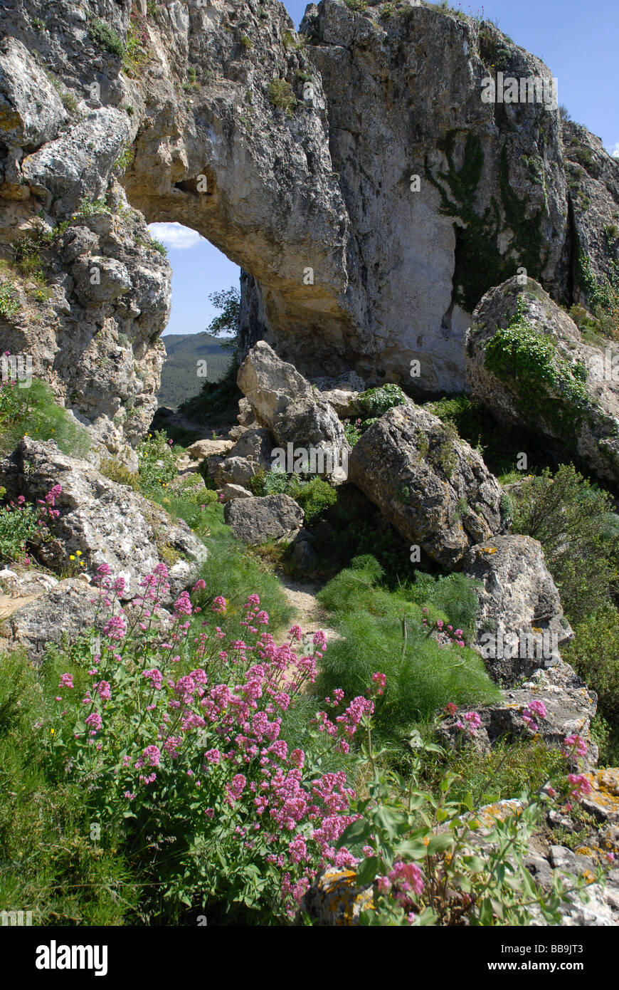 La Forada Rock Arch, Sierra de La Forada, Vall de Alcala, Alicante Province, Comunidad Valenciana, Spain Stock Photo