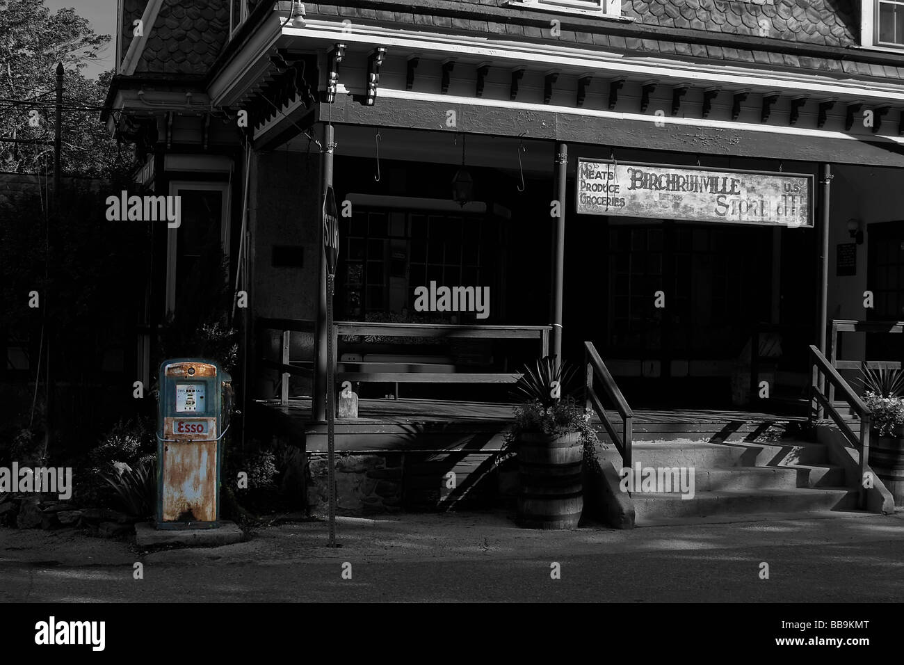 Local Post Office general store and ESSO gas station Stock Photo