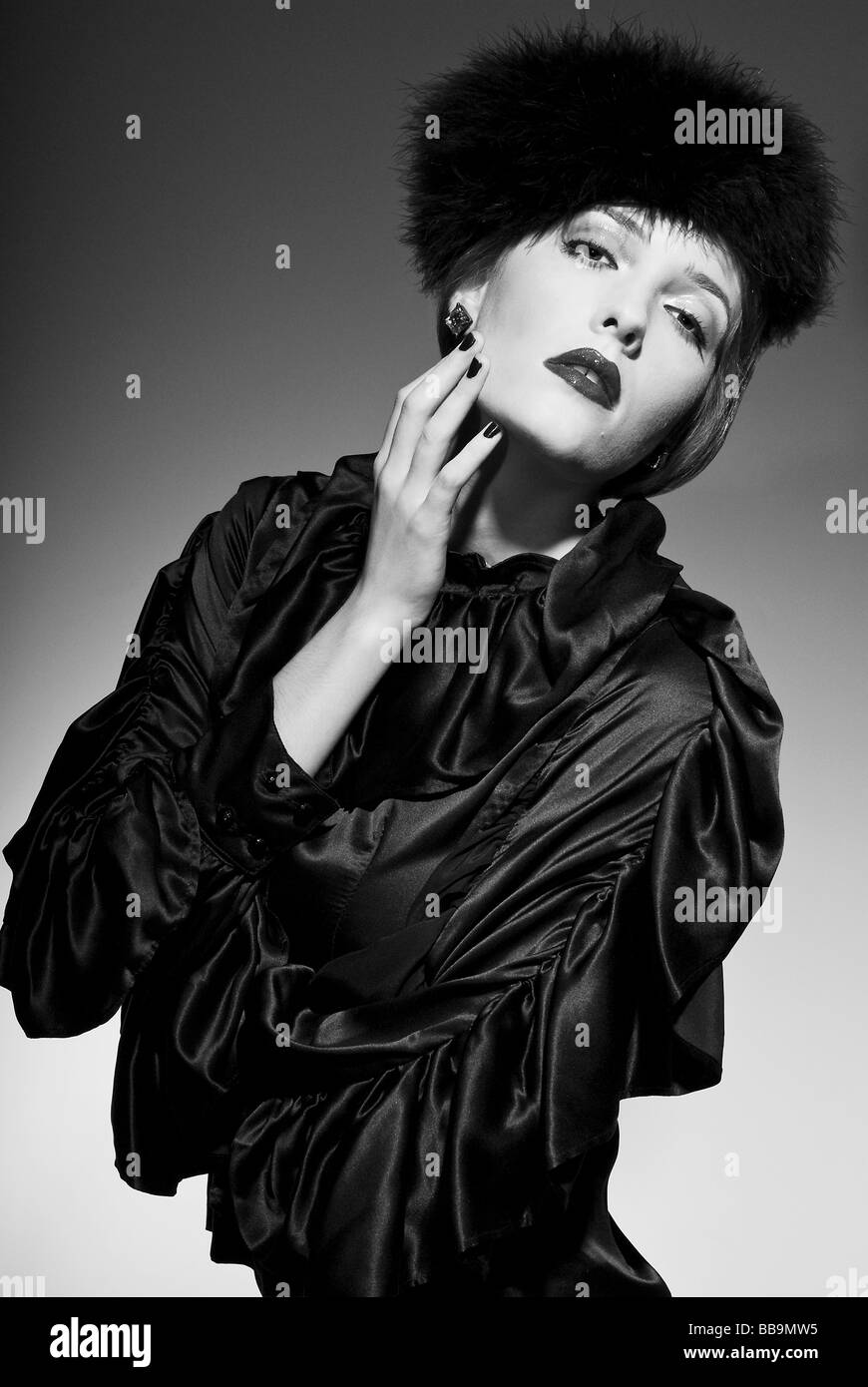 1940s fashion model woman hi-res stock photography and images - Alamy