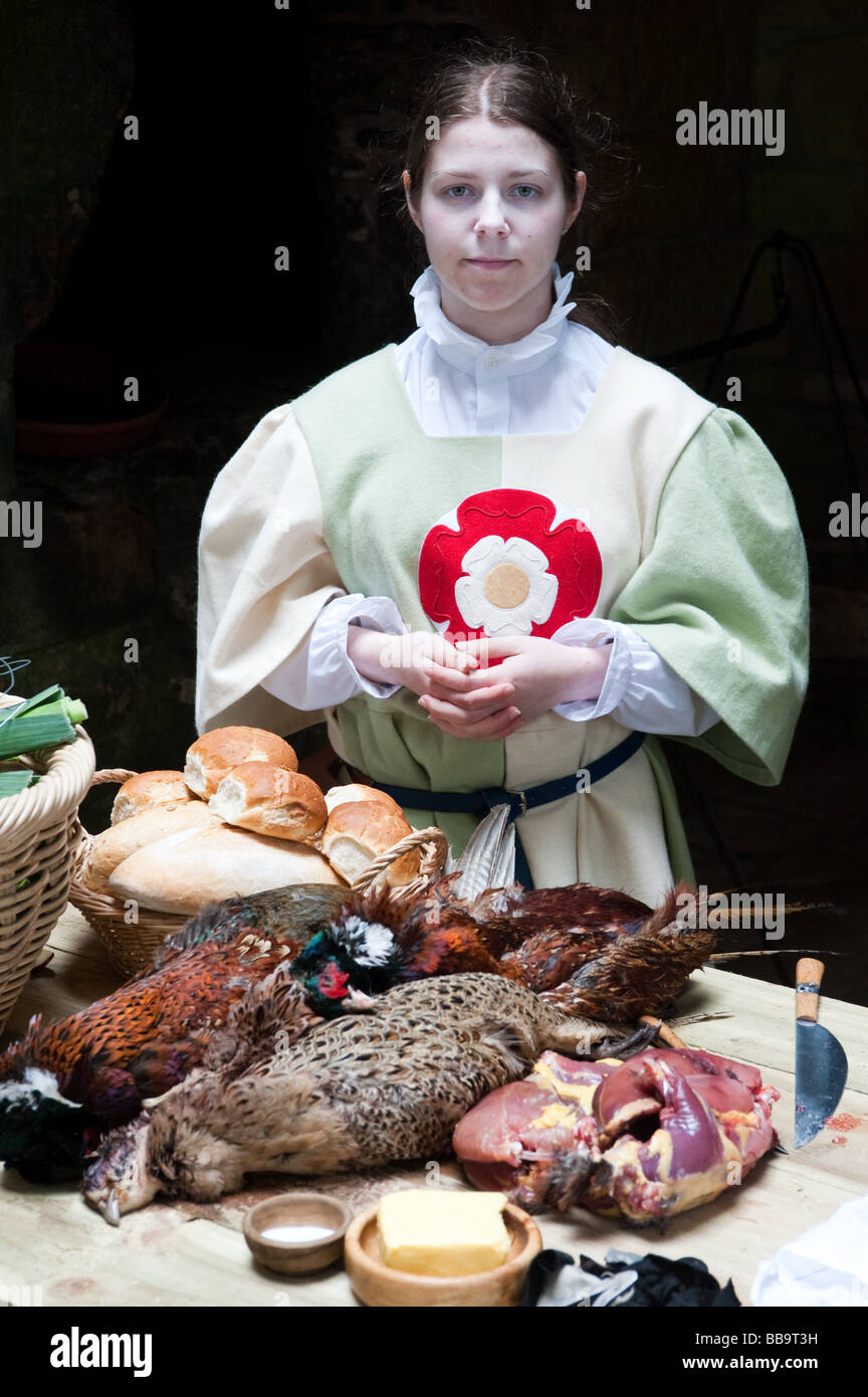 Preparing a medieval banquet at Linlithgow Palace, Scotland Stock Photo