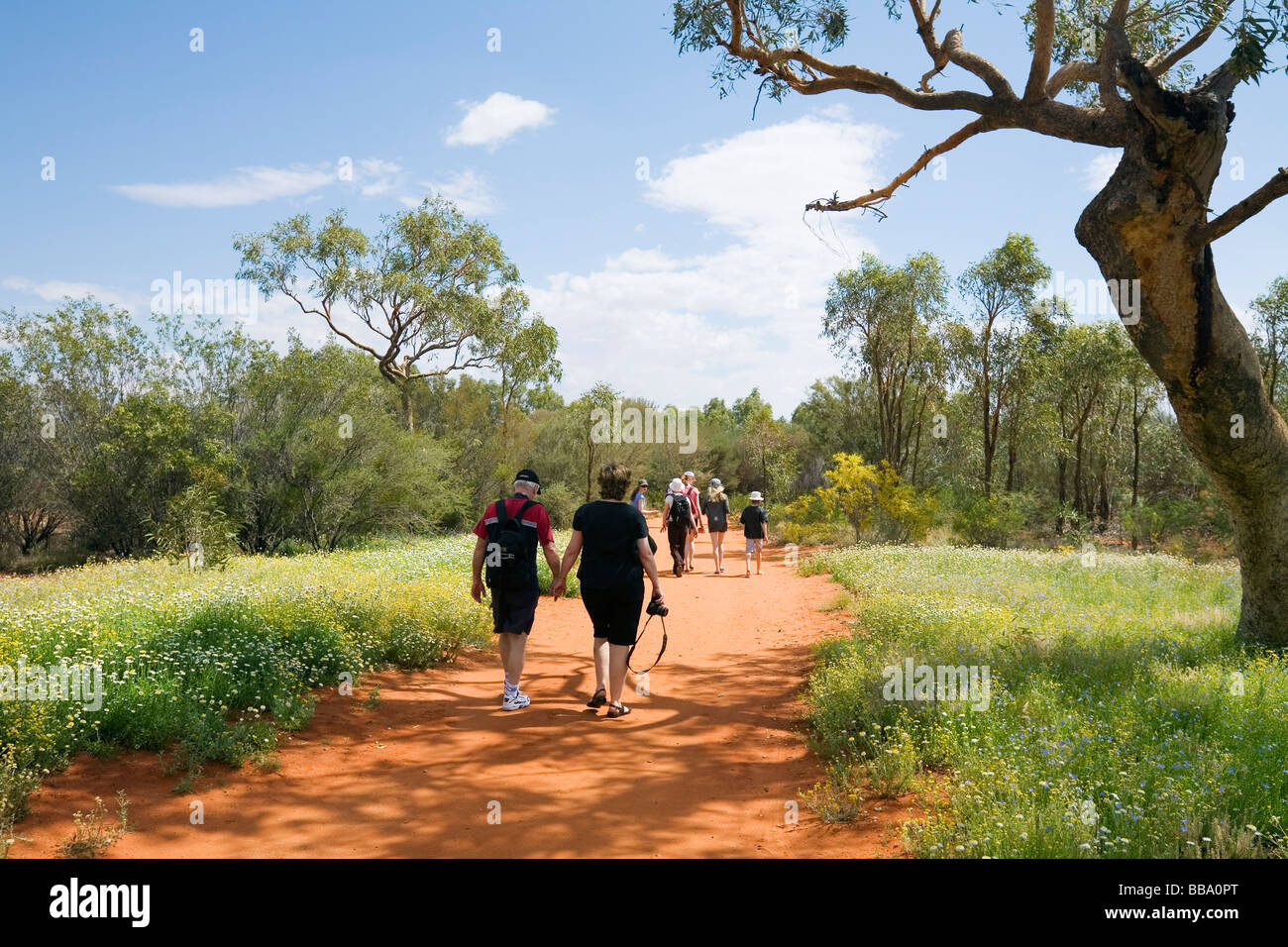 Tourists in the Alice Springs Desert Park.  Alice Springs, Northern Territory, AUSTRALIA Stock Photo