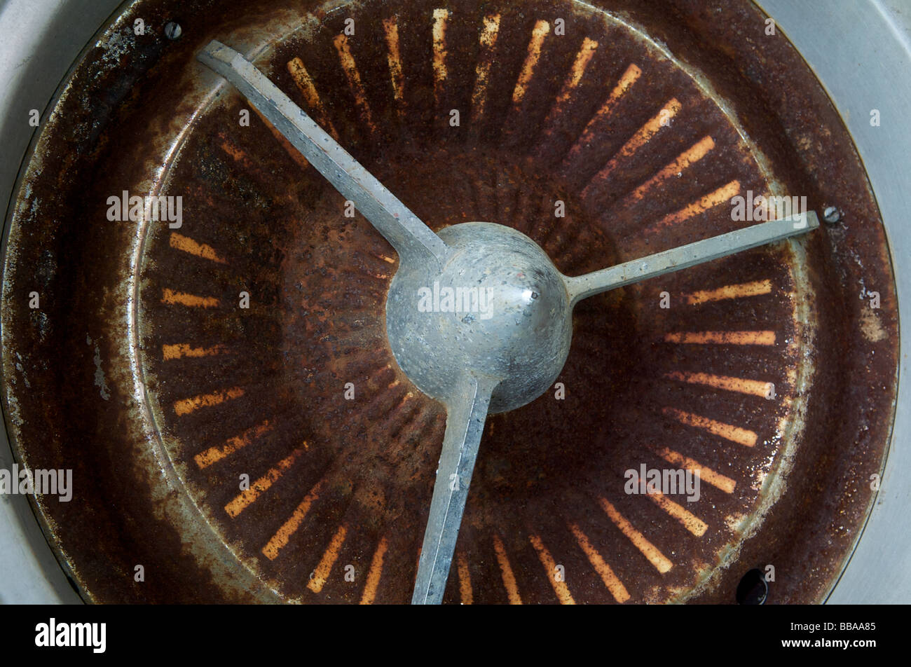 Hub cap hires stock photography and images Alamy