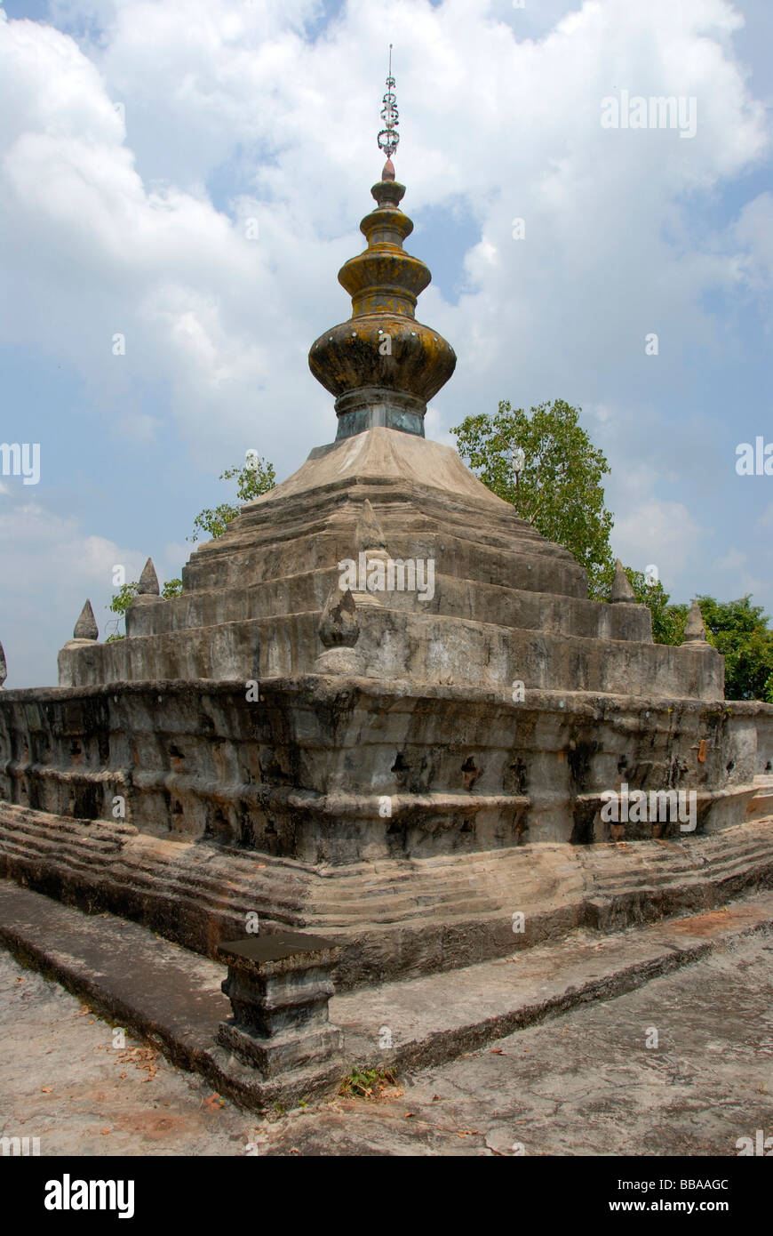 Buddhist, stupa, That Ong Hai Ou Neua, Gnot Ou, Phongsali province, Laos, Southeast Asia Stock Photo