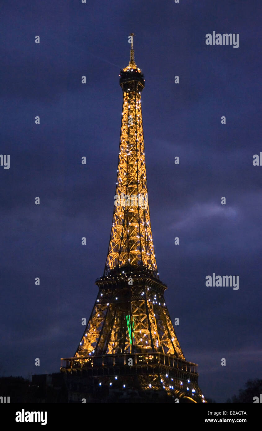 Night time Eiffel Tower lightshow over the river Seine, Paris, France Stock Photo Alamy