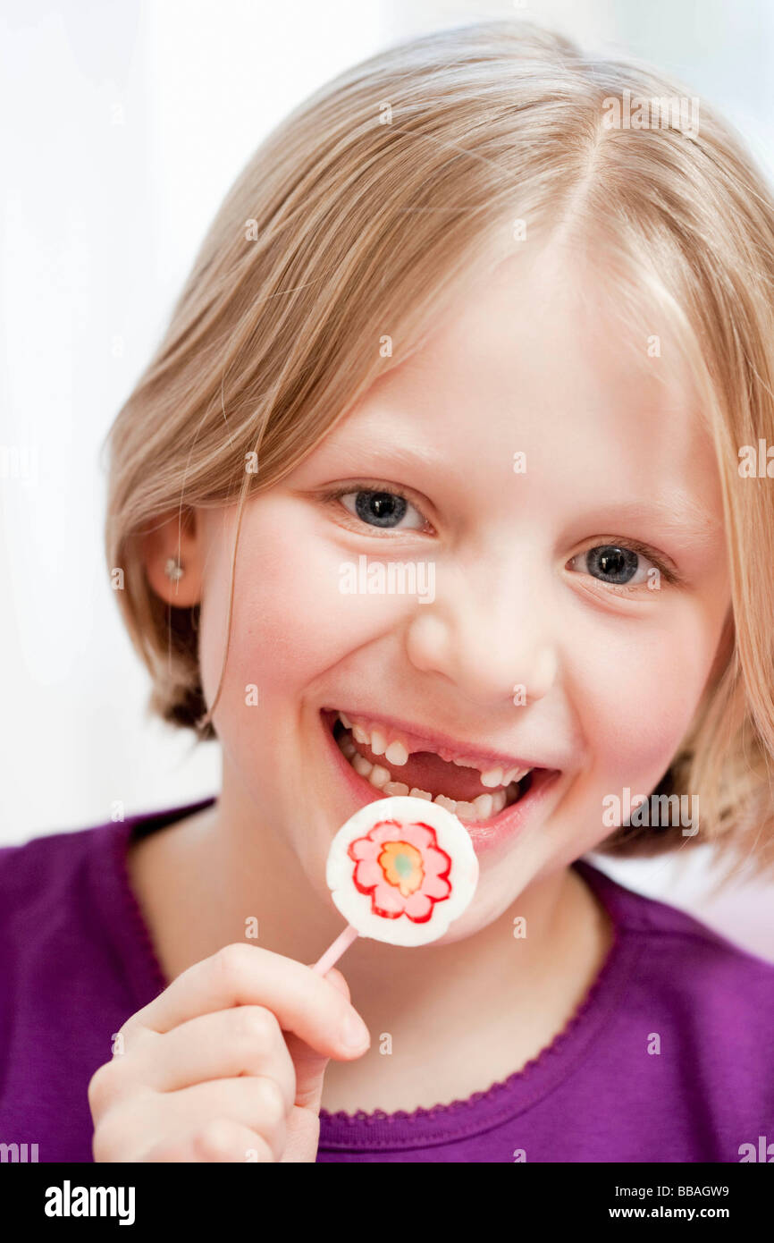 young girl with tooth gap Stock Photo Alamy